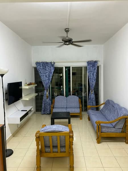 Pangsapuri untuk Disewa di Puchong Permata 1 - Yen Lim - Living Room - PropertyGuru.com.my