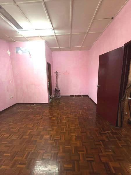 Rumah Teres 2 Tingkat untuk Dijual di Taman Setia Indah (Tebrau) - Kino Jaw - Interior - PropertyGuru.com.my