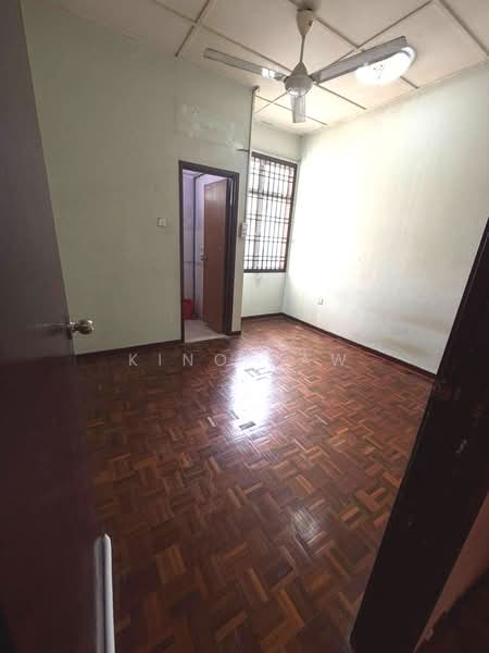 Rumah Teres 2 Tingkat untuk Dijual di Taman Setia Indah (Tebrau) - Kino Jaw - Interior - PropertyGuru.com.my