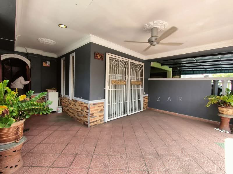 Rumah Teres 2 Tingkat untuk Dijual di Rawang (Selangor) - Adam Bin Nizar - Exterior - PropertyGuru.com.my