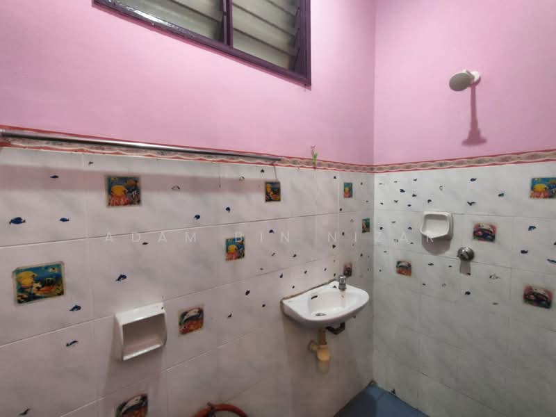 Rumah Teres 2 Tingkat untuk Dijual di Rawang (Selangor) - Adam Bin Nizar - PropertyGuru.com.my