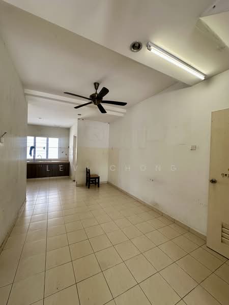 2-storey Terraced House for Sale in Ipoh (Perak) - Levi Chong - Kitchen - PropertyGuru.com.my