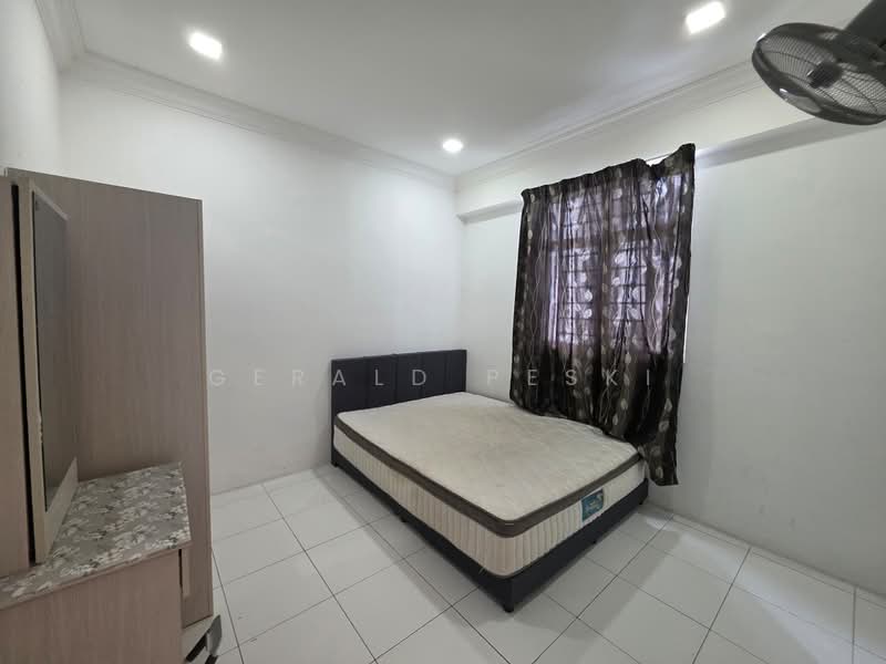 Apartment for Sale at Pinang Laguna - Gerald Peski - Bedroom - PropertyGuru.com.my