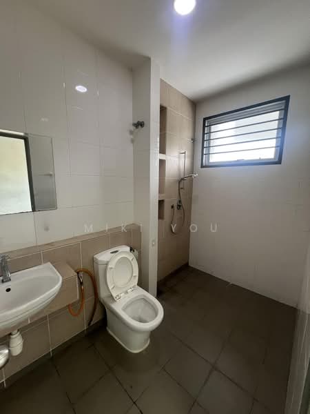 2-storey Terraced House for Sale in Kota Kemuning (Shah Alam) - Miki You - Bathroom - PropertyGuru.com.my