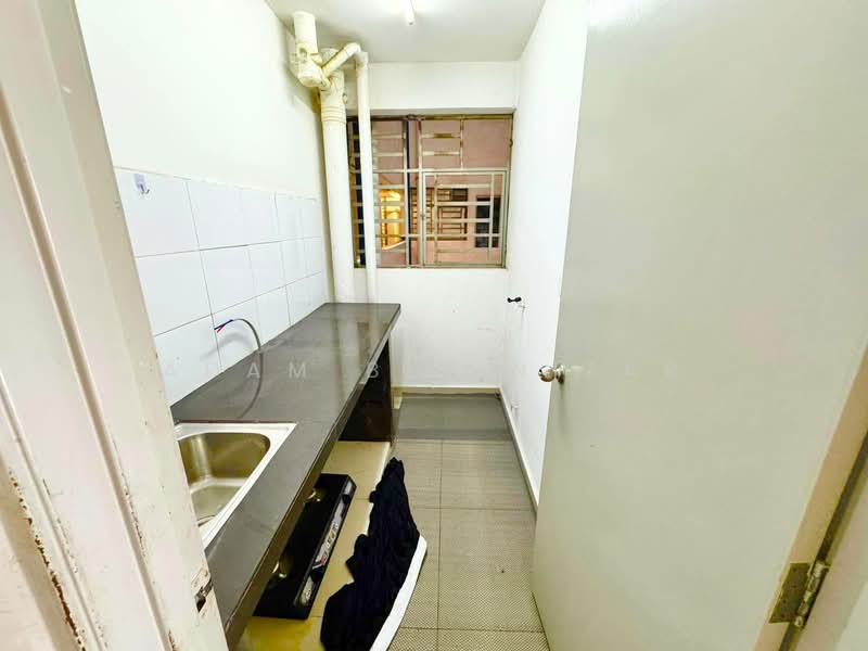 Service Residence for Sale at Sentrovue - Adam Bin Nizar - PropertyGuru.com.my