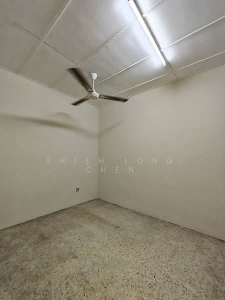 1-storey Terraced House for Sale in Taman Munsyi Ibrahim (Johor Bahru) - Shieh Long Chen - Interior - PropertyGuru.com.my