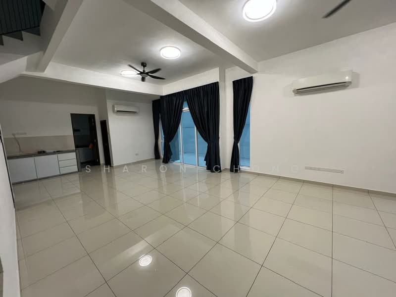Rumah Kluster untuk Dijual di Taman Nusa Sentral (Iskandar Puteri (Nusajaya)) - Sharon Chong - Living Room - PropertyGuru.com.my