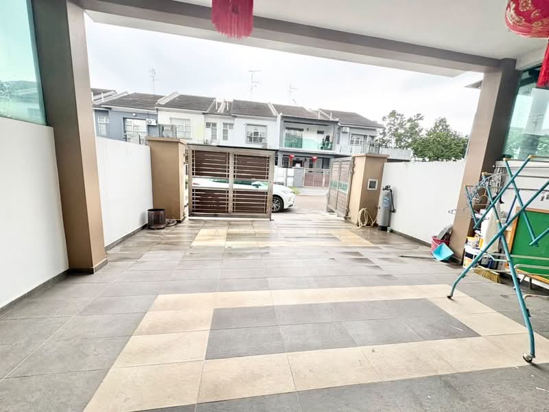 Rumah Teres 2 Tingkat untuk Dijual di Taman Seri Austin (Tebrau) - Shawn Lim - PropertyGuru.com.my