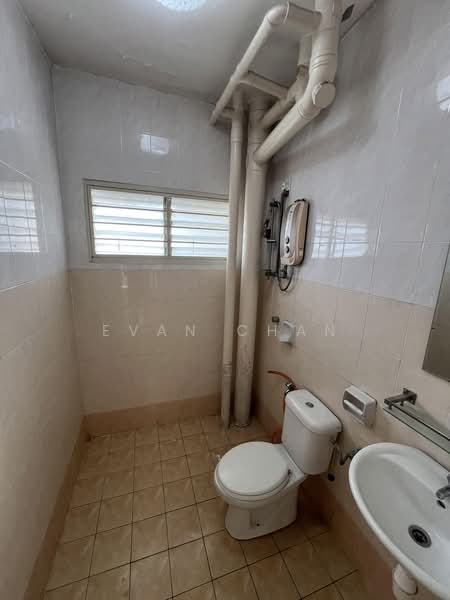 Condominium for Sale at Widuri Impian - Evan Chan - Bathroom - PropertyGuru.com.my
