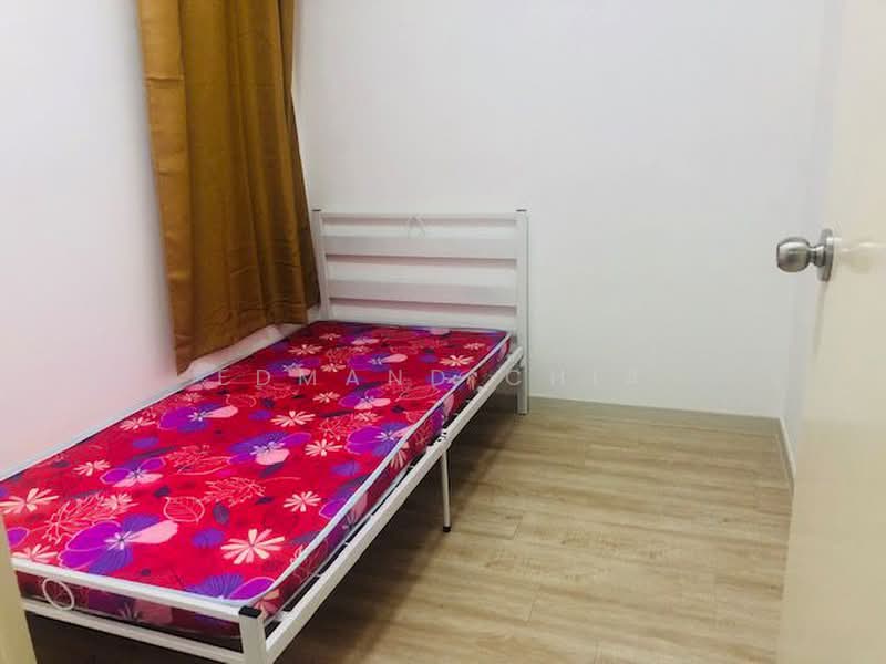 Condominium for Rent at Lakefront Homes - Edmand Chia - Bedroom - PropertyGuru.com.my