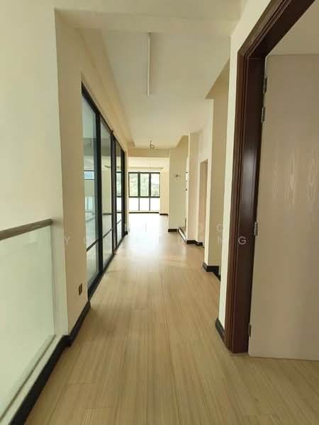 3-storey Terraced House for Sale in Shah Alam (Selangor) - Veni Foo Yoke Fuang - Corridor - PropertyGuru.com.my