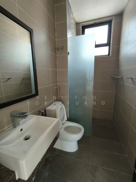 3-storey Terraced House for Sale in Shah Alam (Selangor) - Veni Foo Yoke Fuang - Bathroom - PropertyGuru.com.my