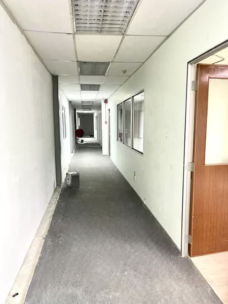 Kilang untuk Disewa di Taman Perindustrian Cemerlang (Ulu Tiram) - Jessica Boey - Corridor - PropertyGuru.com.my