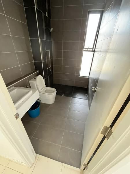 Rumah Teres 2 Tingkat untuk Dijual di Bandar Bistari Perdana (Pasir Gudang) - Herry Goh - Bathroom - PropertyGuru.com.my
