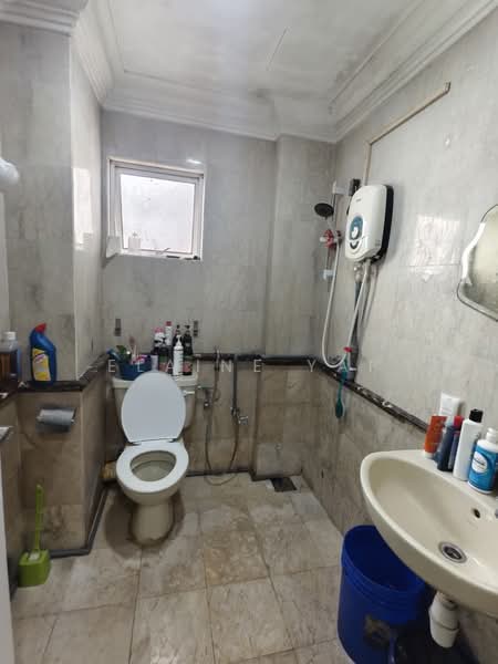 Apartment for Sale at Seri Puri - Elaine Yap - Bathroom - PropertyGuru.com.my