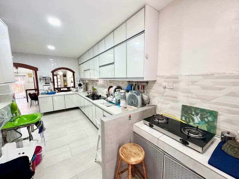 Rumah Teres 2 Tingkat untuk Dijual di U8, Taman Bukit Jelutong (Shah Alam) - Ahmad Muslim - PropertyGuru.com.my
