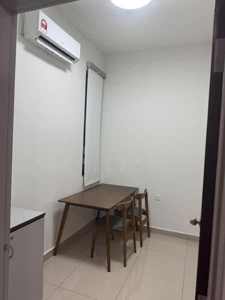 Kondominium untuk Disewa di KSL Residence 2 @ Kangkar Tebrau - Hong Charng Lee - Dining Room - PropertyGuru.com.my