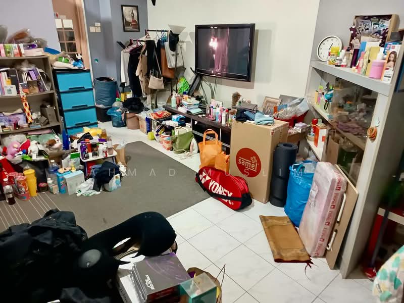 Servis Apartment untuk Dijual di Brunsfield Riverview - Ahmad Muslim - Living Room - PropertyGuru.com.my
