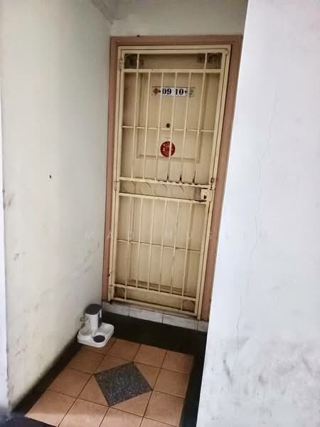 Servis Apartment untuk Dijual di Brunsfield Riverview - Ahmad Muslim - Entrance - PropertyGuru.com.my