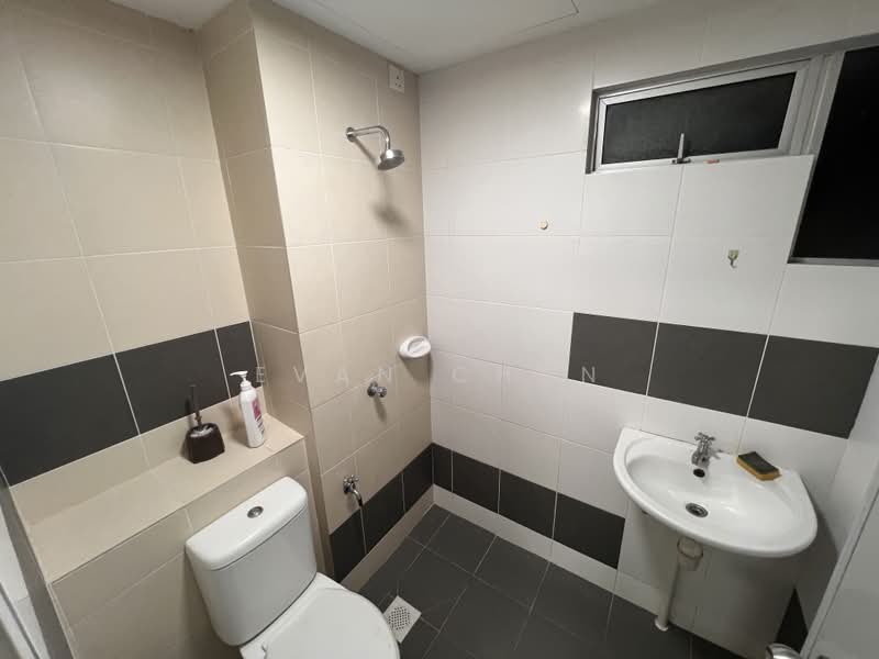 Apartment for Sale at Seri Kasturi Apartments - Evan Chan - Bathroom - PropertyGuru.com.my