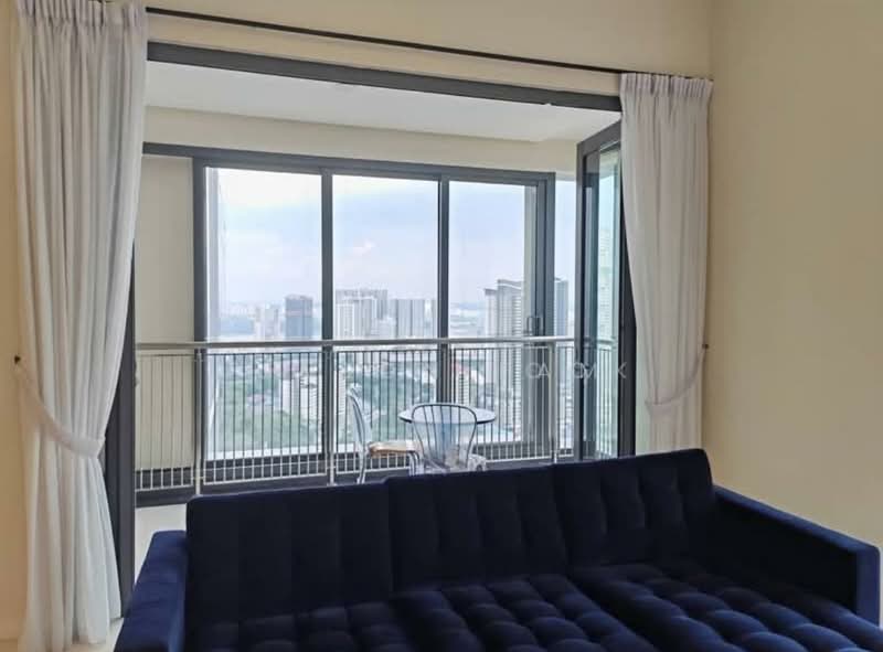 Servis Apartment untuk Disewa di The Astaka @ 1 Bukit Senyum - Jason Fam - Balcony - PropertyGuru.com.my