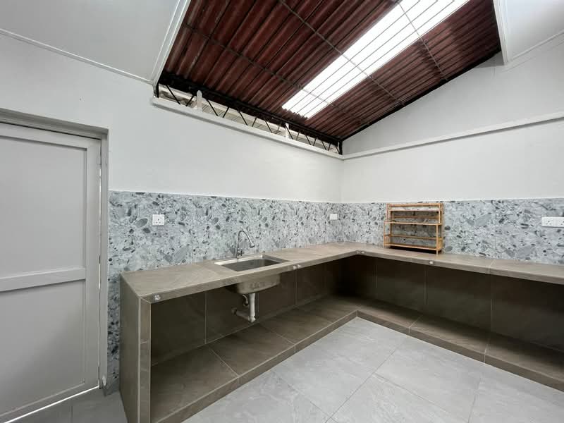 1-storey Terraced House for Sale in Taman Lam Sun (Alor Setar) - Ryan Ooi - Kitchen - PropertyGuru.com.my