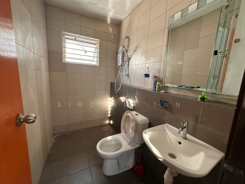 Rumah Teres 2 Tingkat untuk Dijual di Ambang Botanic (Klang) - Sinclair Tan - Bathroom - PropertyGuru.com.my