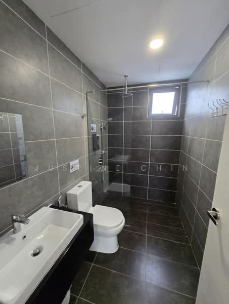 Service Residence for Rent at Sunway Onsen Suites - Justine Chin - Bathroom - PropertyGuru.com.my