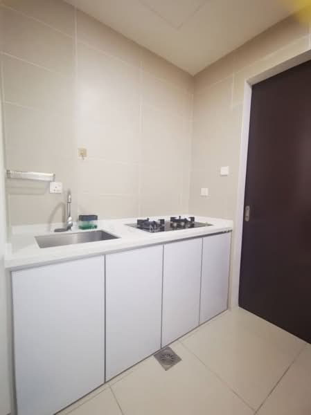 Service Residence for Rent at Wave @ Marina Cove - Jason Fam - Kitchen - PropertyGuru.com.my