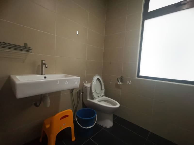 Service Residence for Rent at Wave @ Marina Cove - Jason Fam - Bathroom - PropertyGuru.com.my