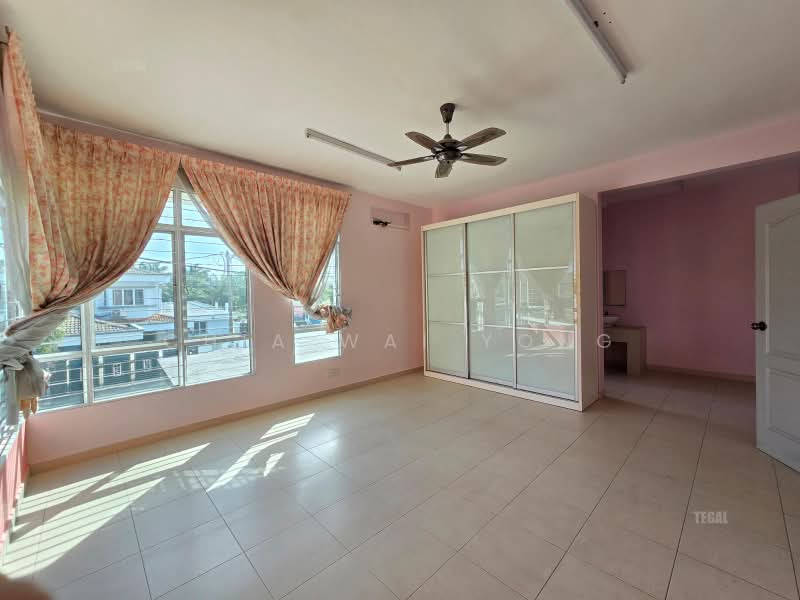 Semi-Detached House for Sale in Taman Sejati (Klang) - Chia Wai Yong - Bedroom - PropertyGuru.com.my