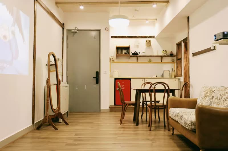 Servis Apartment untuk Disewa di M Centura - Cliff Siow - Living Room - PropertyGuru.com.my