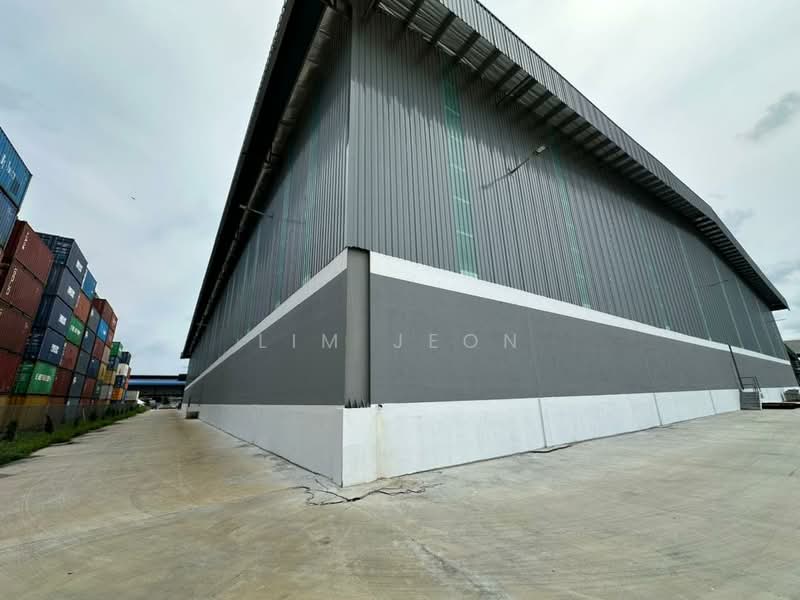 Warehouse for Rent in Pulau Indah (Klang) - Lim Jeon - Exterior - PropertyGuru.com.my