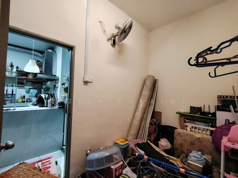 2-storey Terraced House for Sale in Seksyen 36 (Shah Alam) - Yazila Sulaimi - Interior - PropertyGuru.com.my