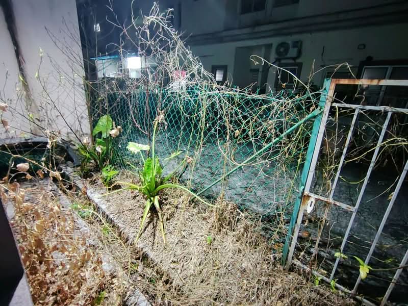 2-storey Terraced House for Sale in Seksyen 36 (Shah Alam) - Yazila Sulaimi - Exterior - PropertyGuru.com.my