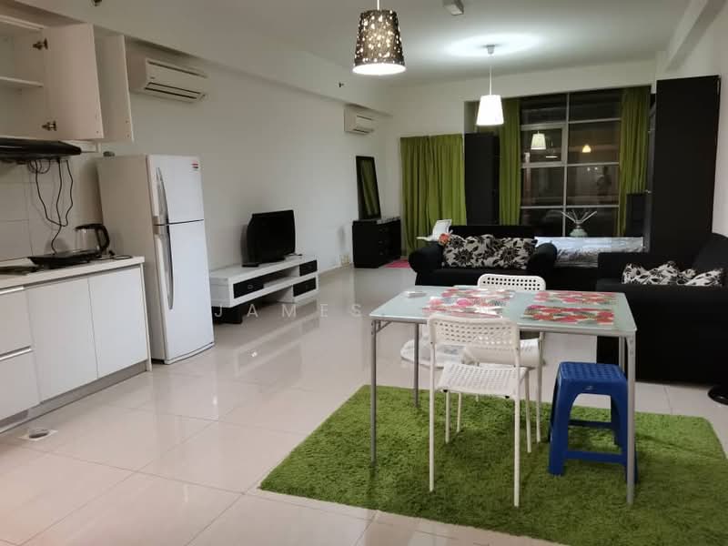Servis Apartment untuk Disewa di First Subang (SS 15 Courtyard) - James Tan - Living Room - PropertyGuru.com.my