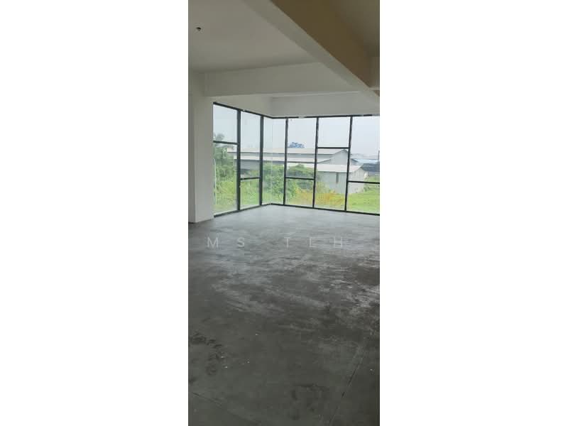 Semi-D Factory for Sale in Aman Perdana (Kapar) - Ms Teh - Interior - PropertyGuru.com.my