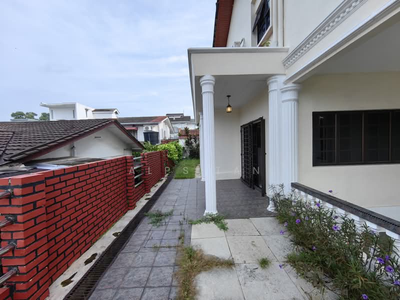 Semi-Detached House for Rent in SS 3, Taman Universiti (Petaling Jaya) - Alps Tan - Exterior - PropertyGuru.com.my
