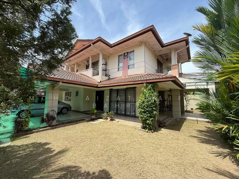 Semi-Detached House for Sale in Taman Setia 2 (Balakong) - Mohd Aizat Saiful Bahri - Exterior - PropertyGuru.com.my