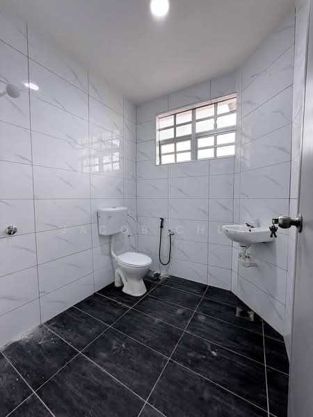 Terraced House for Sale in Taman Kota Jaya (Kota Tinggi) - Jacob Chua - Bathroom - PropertyGuru.com.my