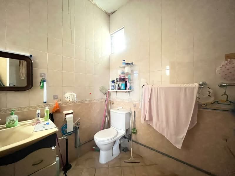 Semi-Detached House for Sale in Taman Mewah (Alor Setar) - Ryan Ooi - Bathroom - PropertyGuru.com.my