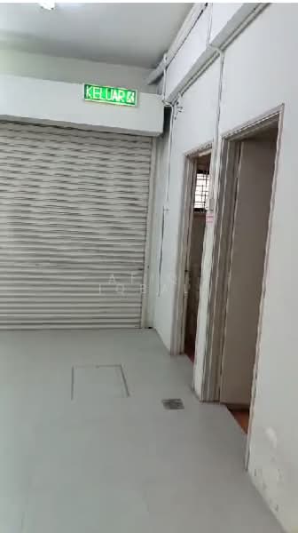 Shop for Rent in Taman Pandan Indah (Ampang) - Afiq Iqbal - Interior - PropertyGuru.com.my