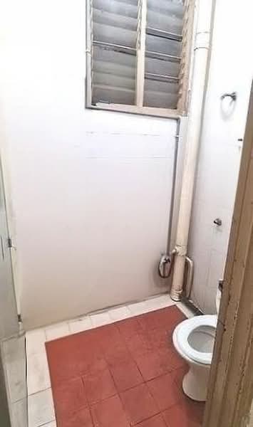 Rumah Teres 2 Tingkat untuk Dijual di Taman Pauh Jaya (Permatang Pauh) - Aswad . - Bathroom - PropertyGuru.com.my