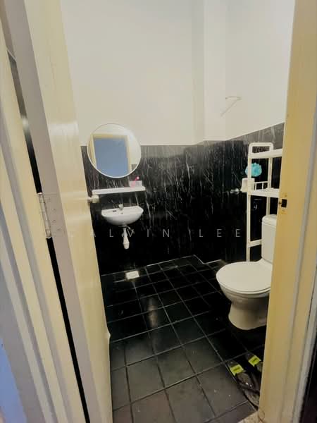 Rumah Teres 2 Tingkat untuk Dijual di Ehsan Jaya (Johor Bahru) - Calvin Lee - PropertyGuru.com.my