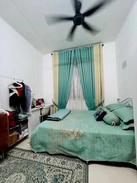 Rumah Teres 2 Tingkat untuk Dijual di Ehsan Jaya (Johor Bahru) - Calvin Lee - PropertyGuru.com.my