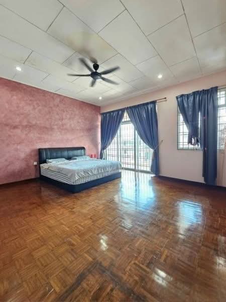 Rumah Berkembar untuk Dijual di Taman Bukit Jaya (Ulu Tiram) - Ong Lih Shyan - Bedroom - PropertyGuru.com.my