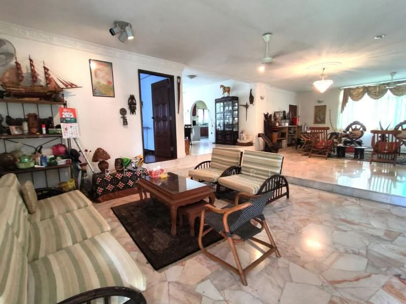 Bungalow for Sale in Petaling Jaya (Selangor) - Reena Sarif - Living Room - PropertyGuru.com.my