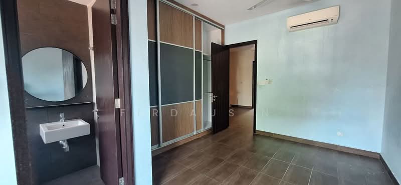 2-storey Terraced House for Sale in Cyberjaya (Selangor) - Firdaus N - Bathroom - PropertyGuru.com.my