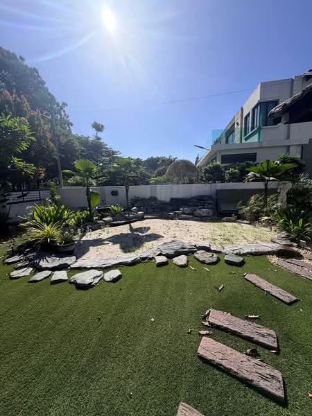 Bungalow for Sale in Bandar Baru Sri Klebang (Chemor) - Steven . - Garden - PropertyGuru.com.my