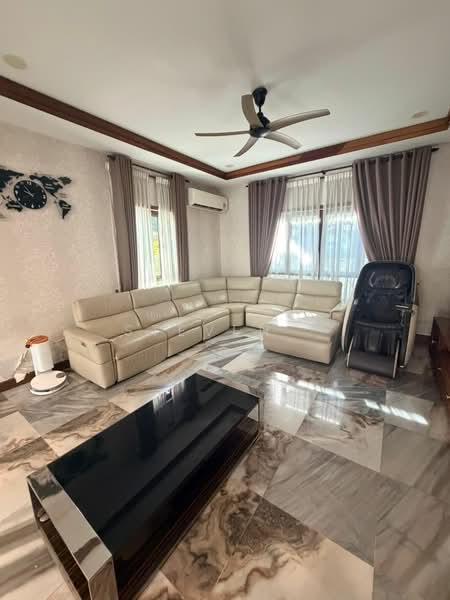 Bungalow for Sale in Bandar Baru Sri Klebang (Chemor) - Steven . - Living Room - PropertyGuru.com.my